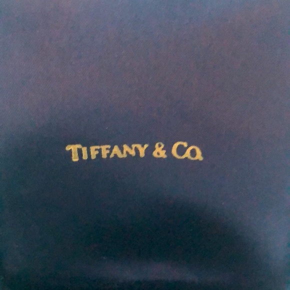 Tiffany Necklace Designed by Paloma Picasso - Picture 5 of 8